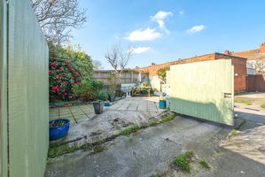 Photo 19- click for photo gallery